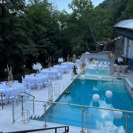 Hotel Holiday Maria Băile Herculane Exteriér fotografie