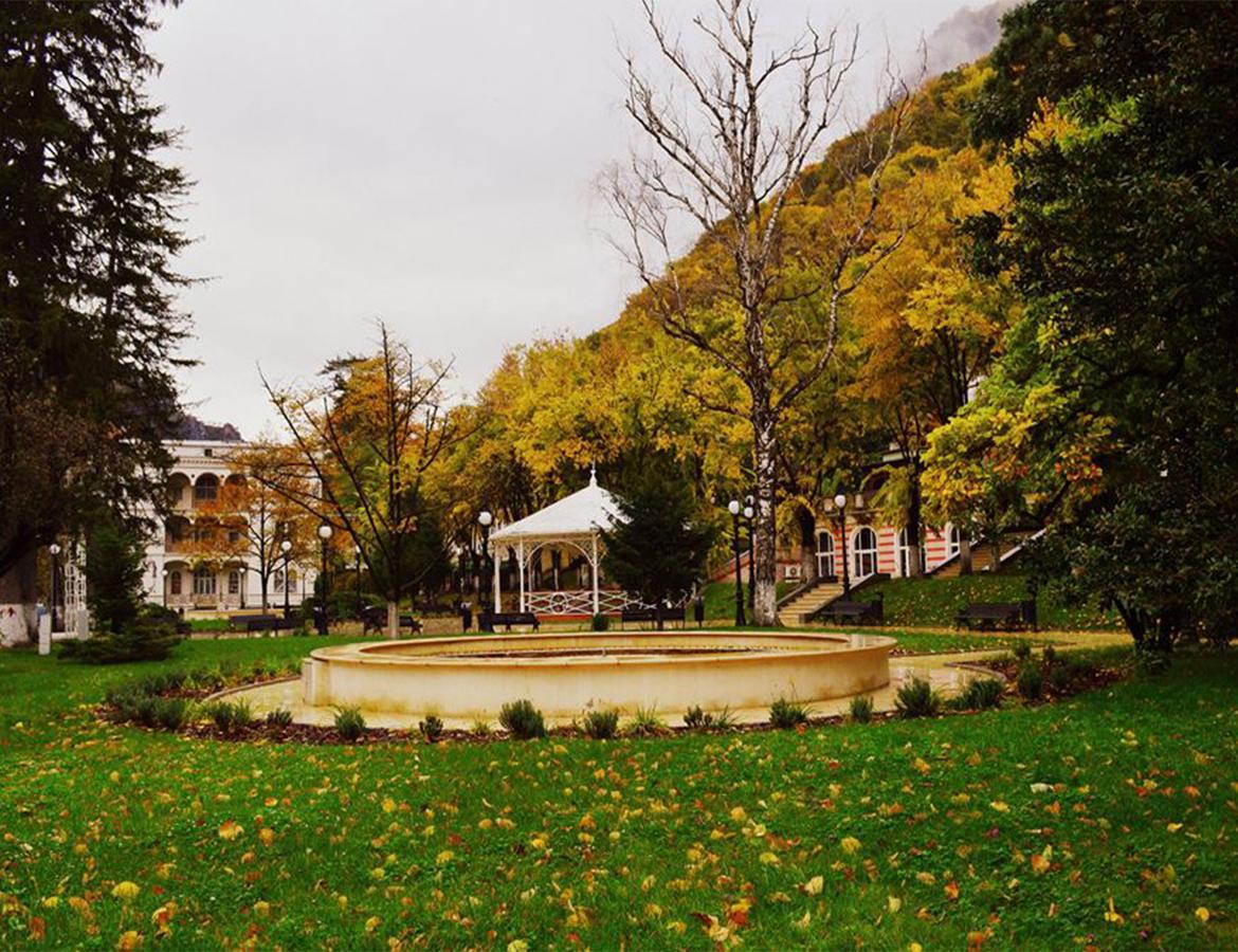 Hotel Holiday Maria Băile Herculane Exteriér fotografie